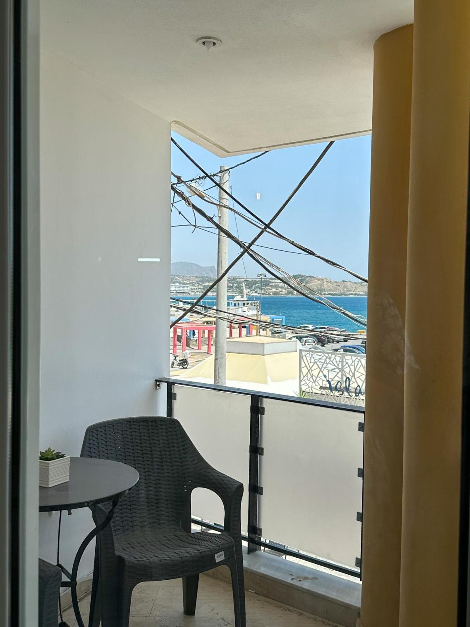 Seasiderooms Ierápetra Exteriör bild